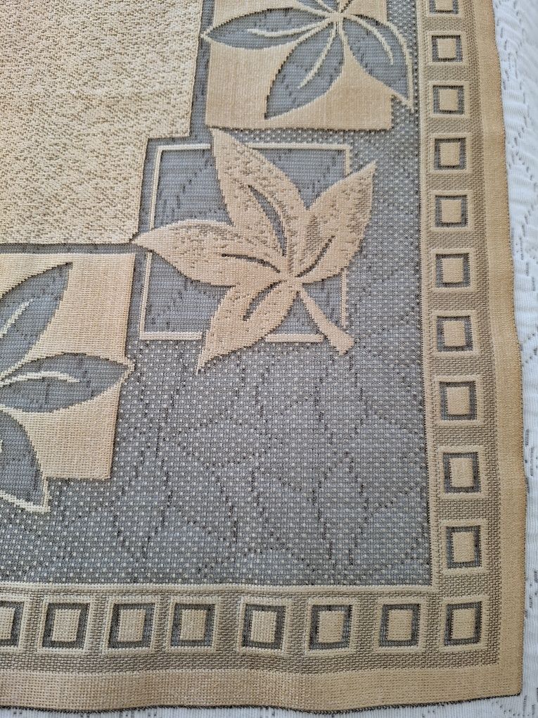 Bieżnik mały kolor złoty