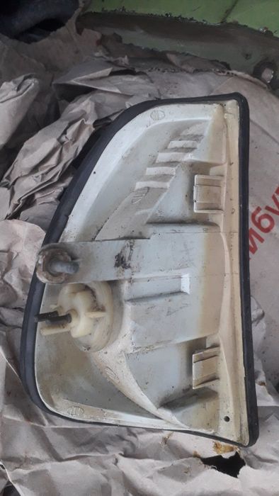 Автозапчастини мерседес 123