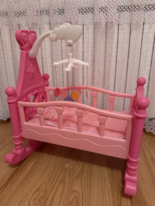Ліжечко для лялі