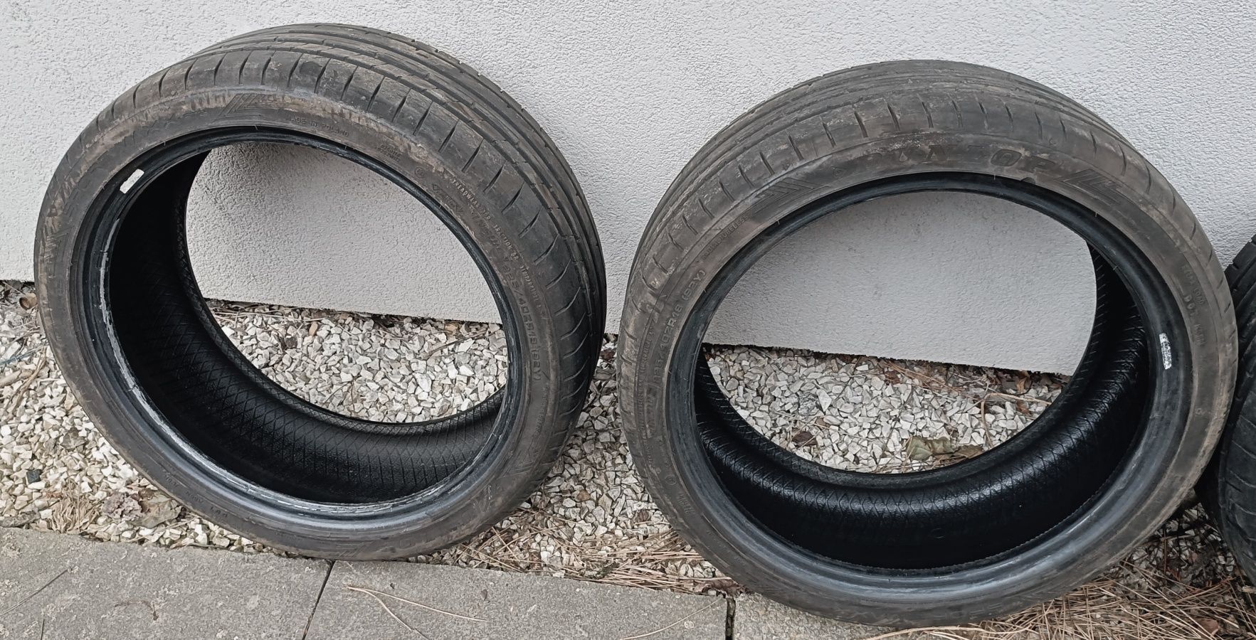 4 opony 225/40R18 SPORT MAXX RT2 92Y XL FR DUNLOP