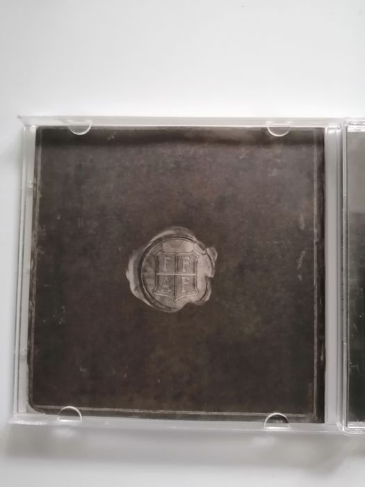 FUNERAL FOR A FRIEND - "Tales don't tell themselves"