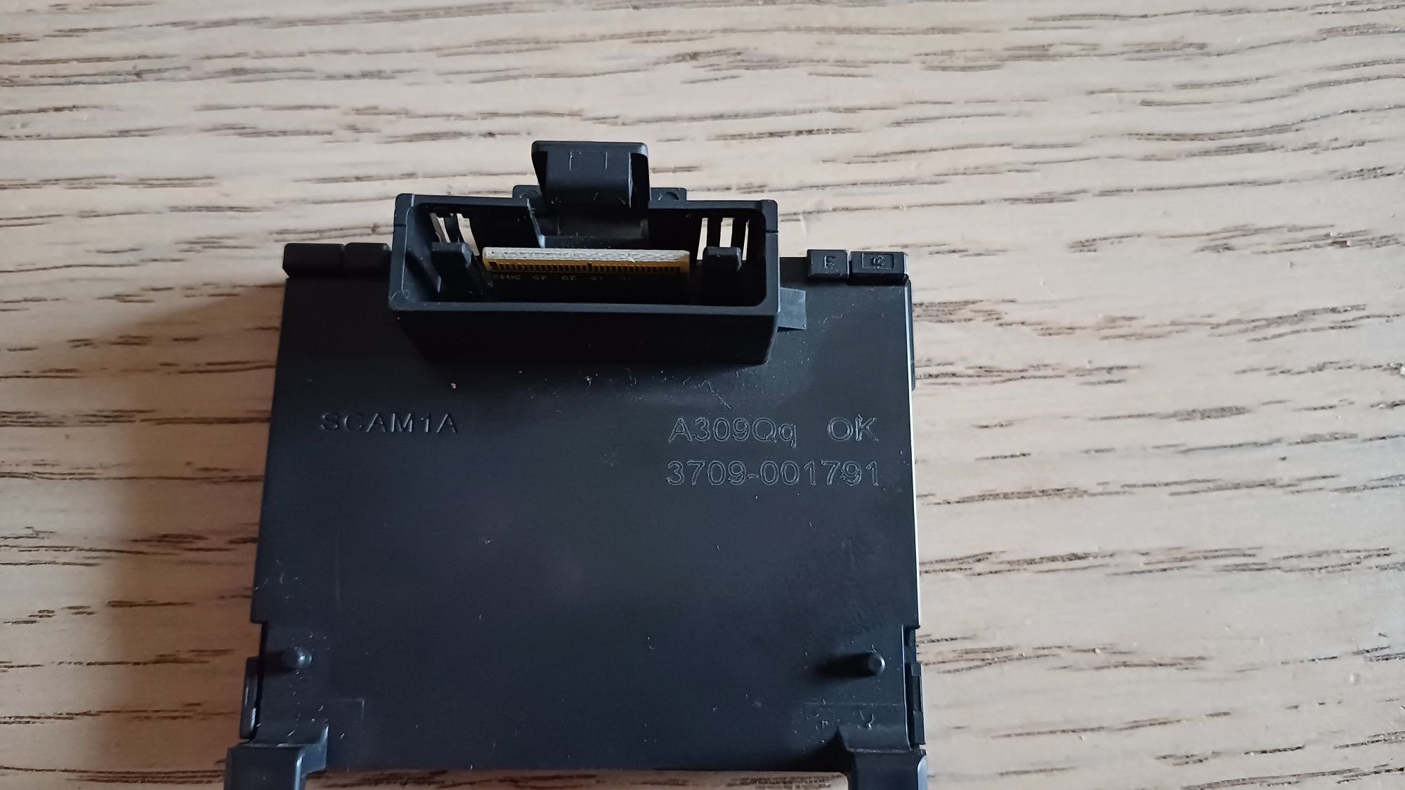 Adapter common interface 5V ONLY