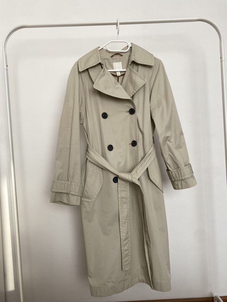 Тренч бежевого кольору H&M