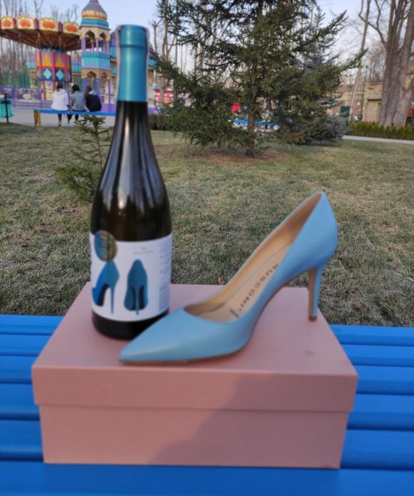 Неймовірні туфлі в стилі Max Mara