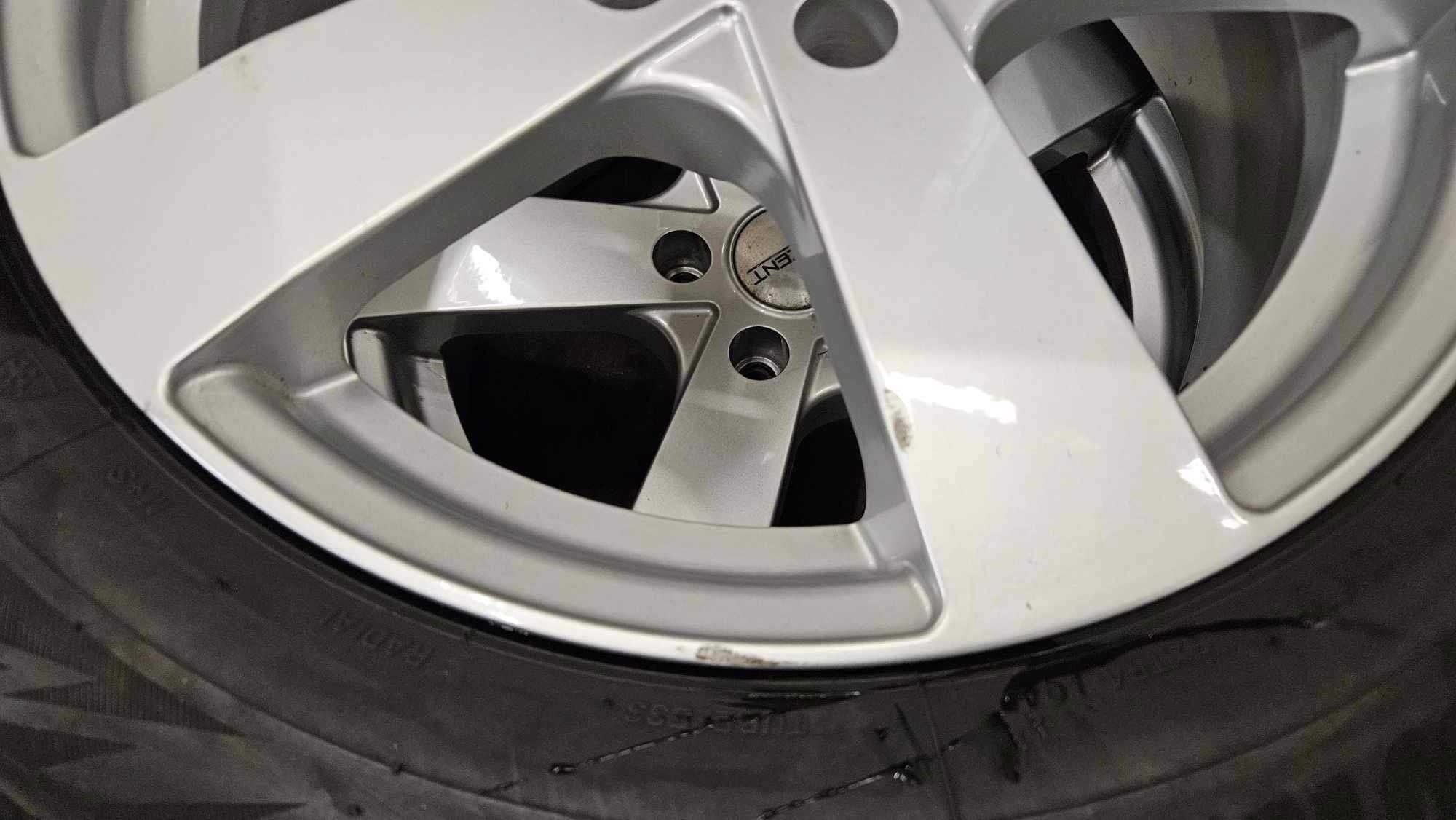 4x Felgi aluminiowe DEZENT TD 7 x 17 5x115 ET43 Zafira / Astra/ Cruze