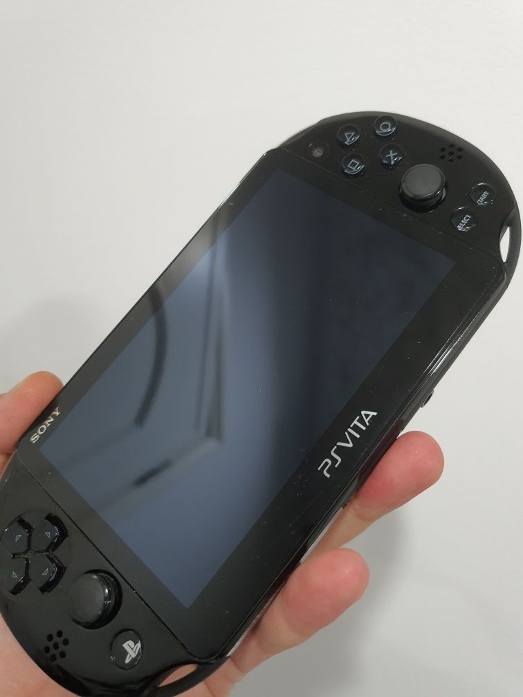 PS Vita Slim desbloqueada