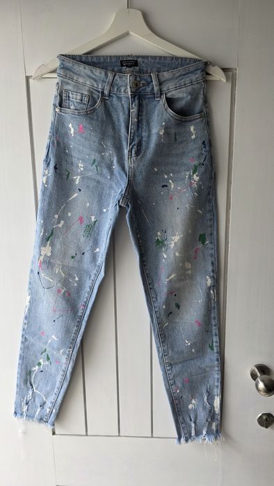 Calças de ganga pintadas tamanho 34