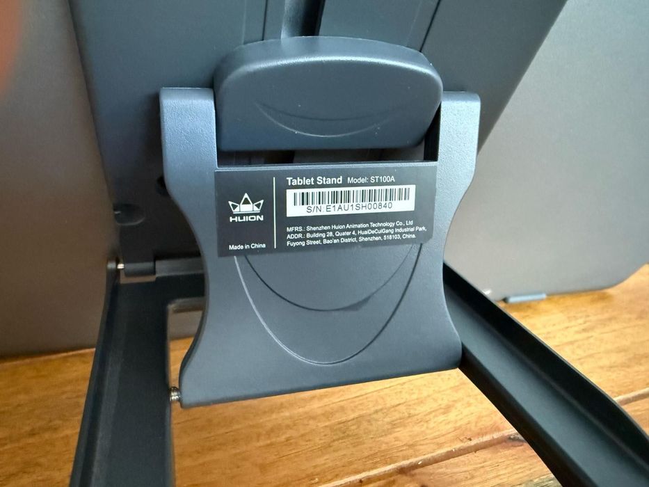 Tablet graficzny HUION KAMVAS PRO 19 4K + stojak/podstawka huion