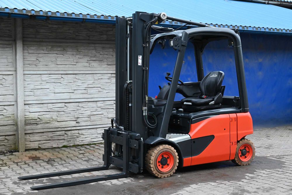 Wózek widłowy Linde E16 P-02 Triplex 462cm 2362mth 2018 rok  FHP 448