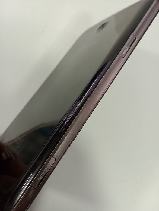 Планшет Samsung Galaxy Tab 3 "8Gb"3G (SM-T211)