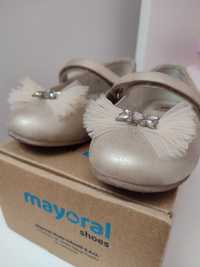 Buty baleriny Mayoral r. 28