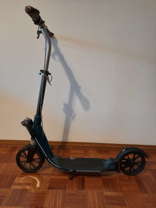 Trotinete Oxelo Town 9 - como nova, na caixa