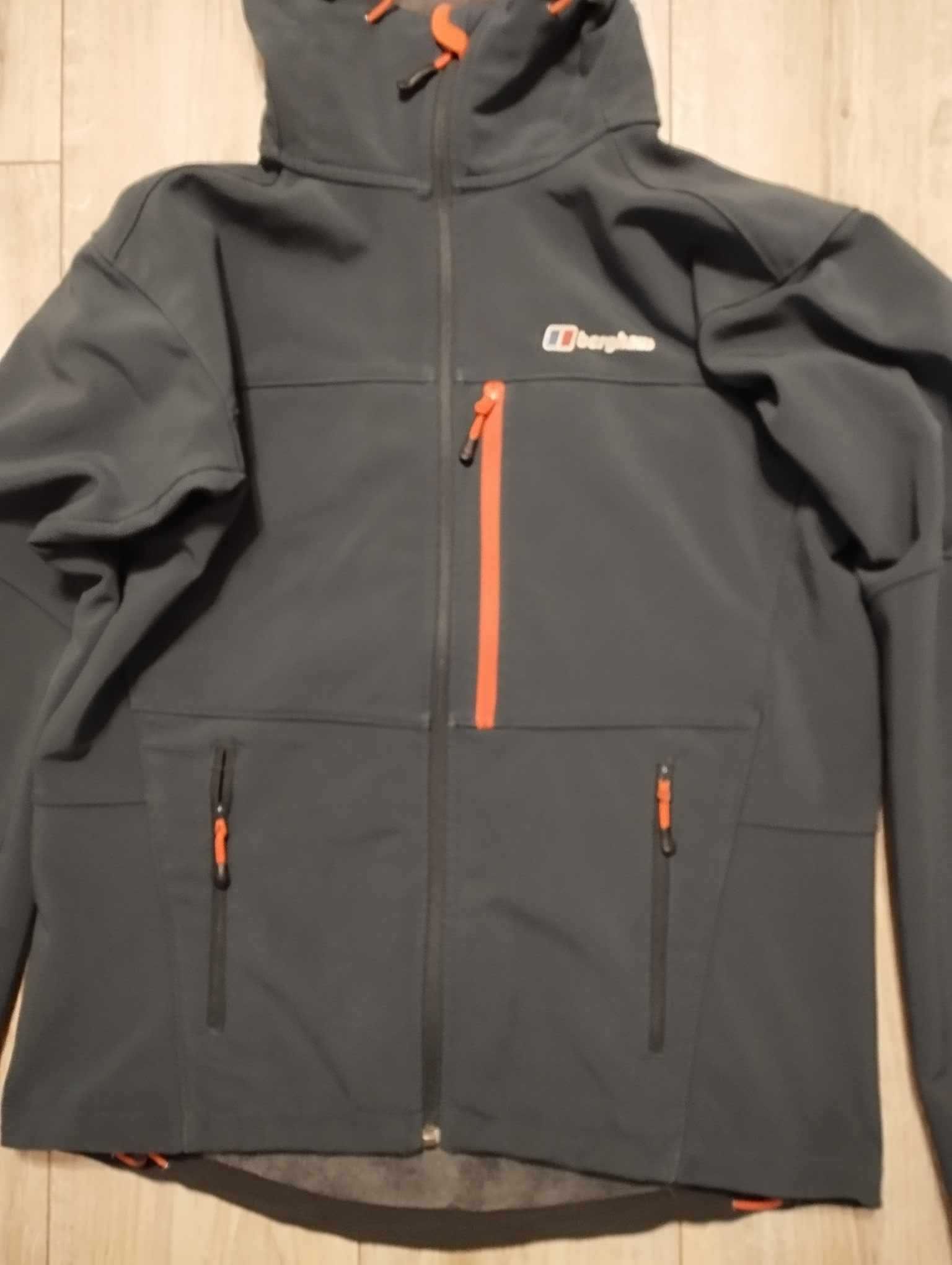 Berghaus Chaos mens Hooded Softshell jacket size S