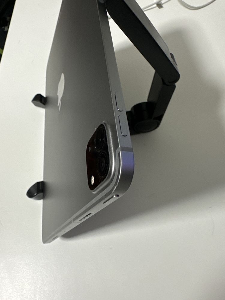IPAD Pro 11 + Keyboard (Wi-fi + tlm) - 256 Gbs