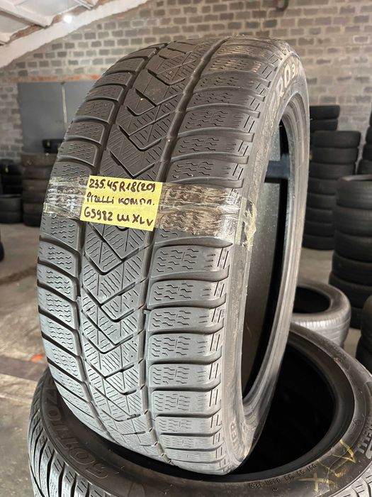 GS982 Зимові шини 235/45r18 Pirelli Sottozero 3 комплект резини р18