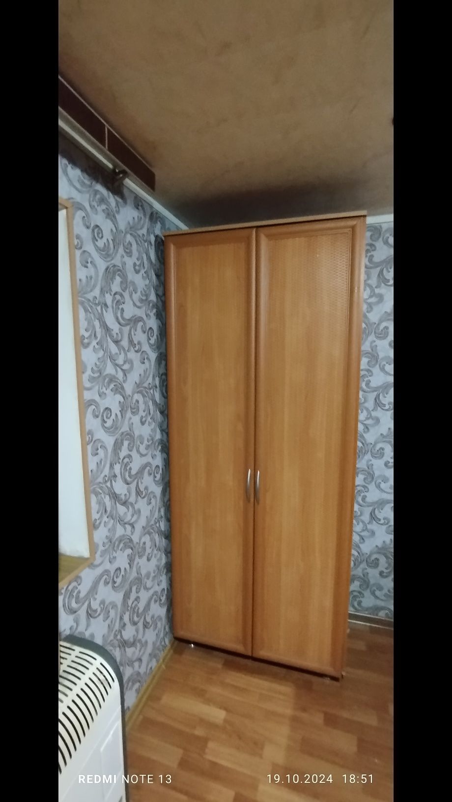 Стінка у вітальню або спальню з ротангу