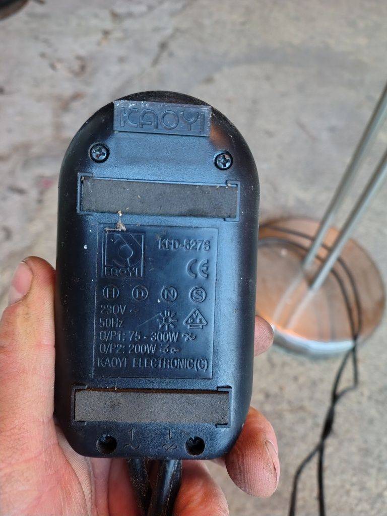 Lampa podłogowa  stojąca