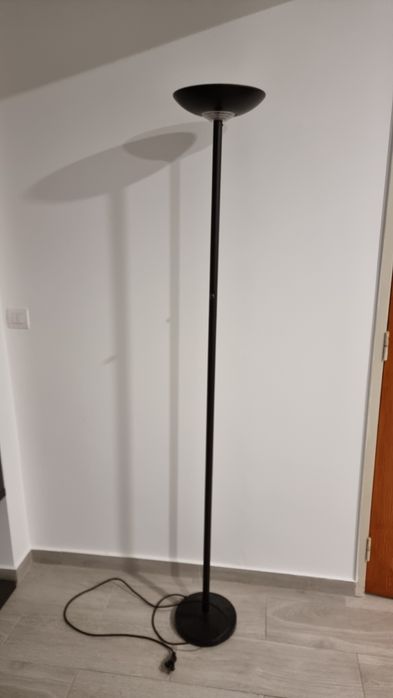 Candeeiro de pé para sala