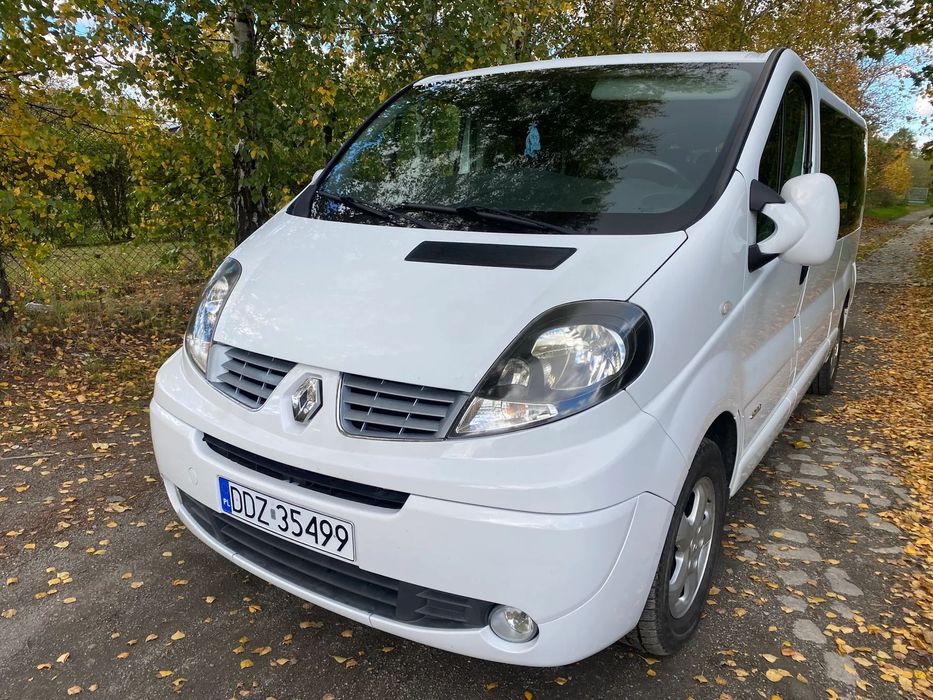 Renault Trafic 2.0 dCi 115 FAP Grand Passenger Black Edition