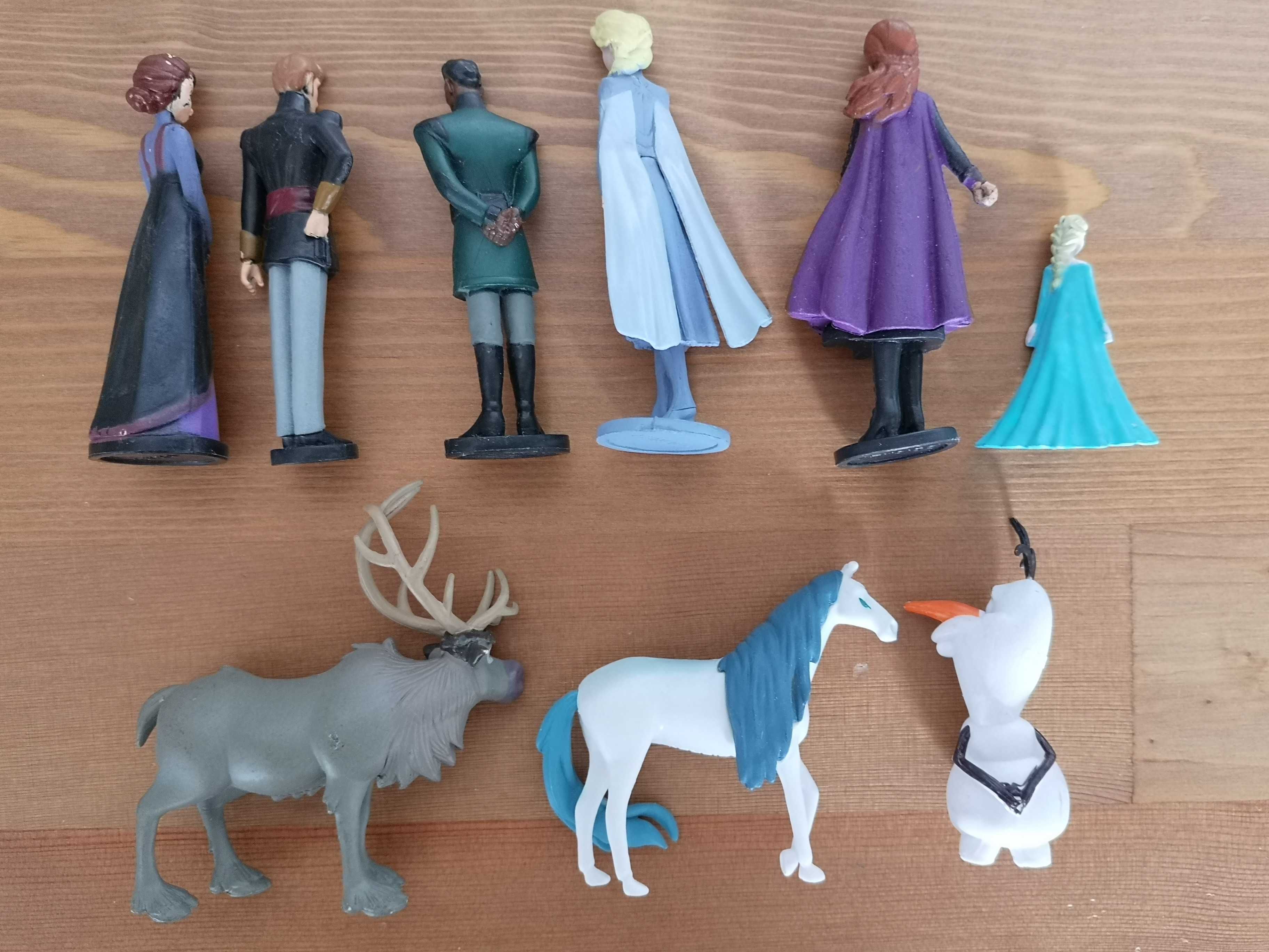 figurki Disney Store Frozen Kraina Lodu zestaw 9 sztuk