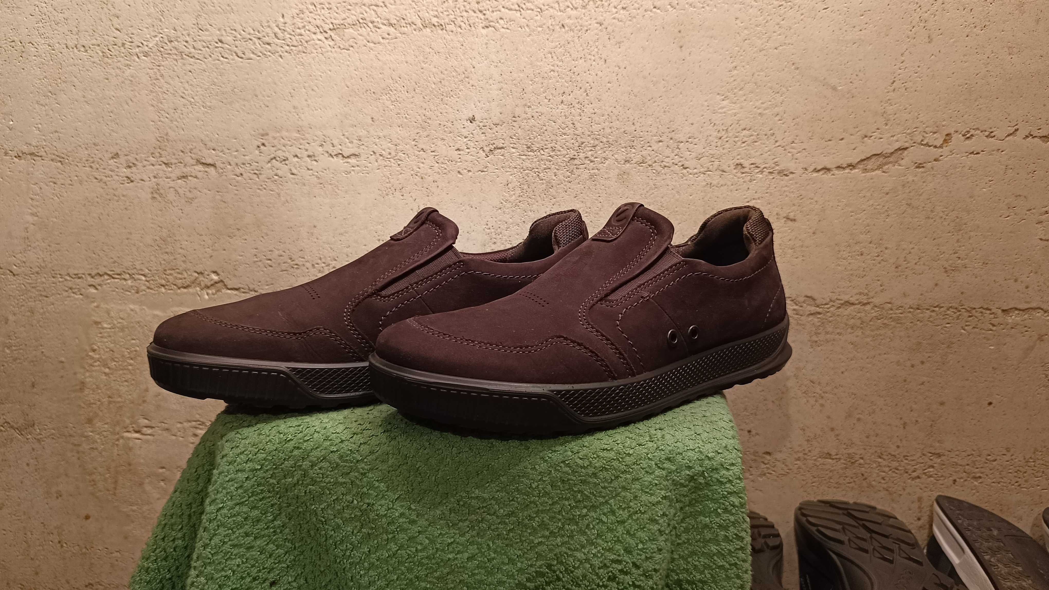 Męskie mokasyny ECCO BYWAY SLIP-ON r.43 skóra stan bardzo dobry
