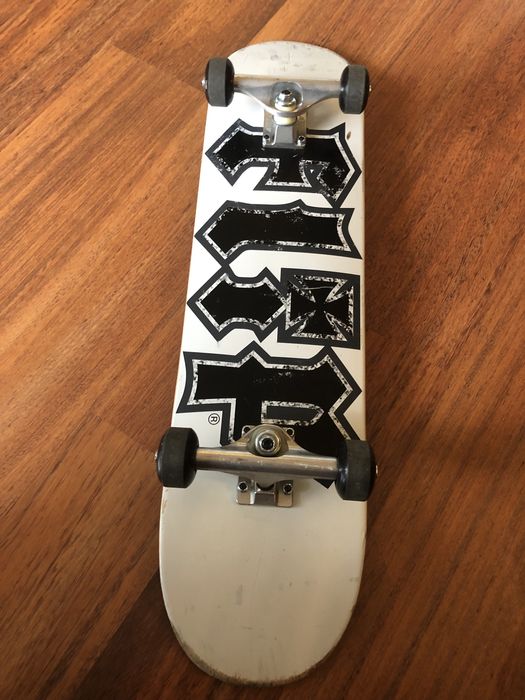 Skate Flip 7.5 HKD completo