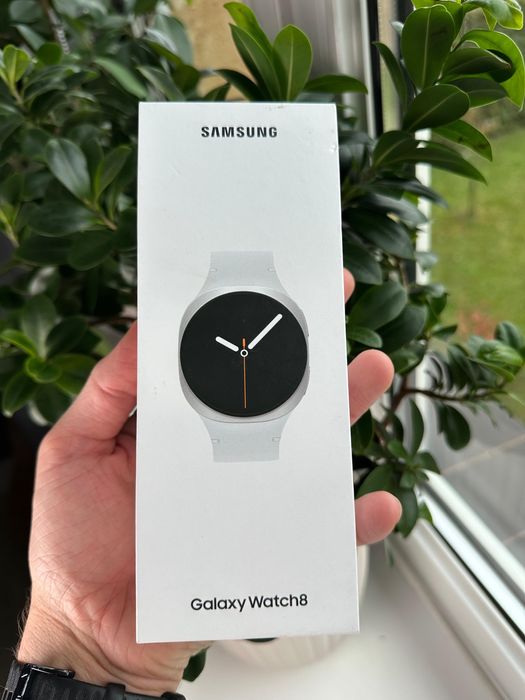 Zegarek SAMSUNG Galaxy Watch 8 SM-L335 44mm LTE Srebrny