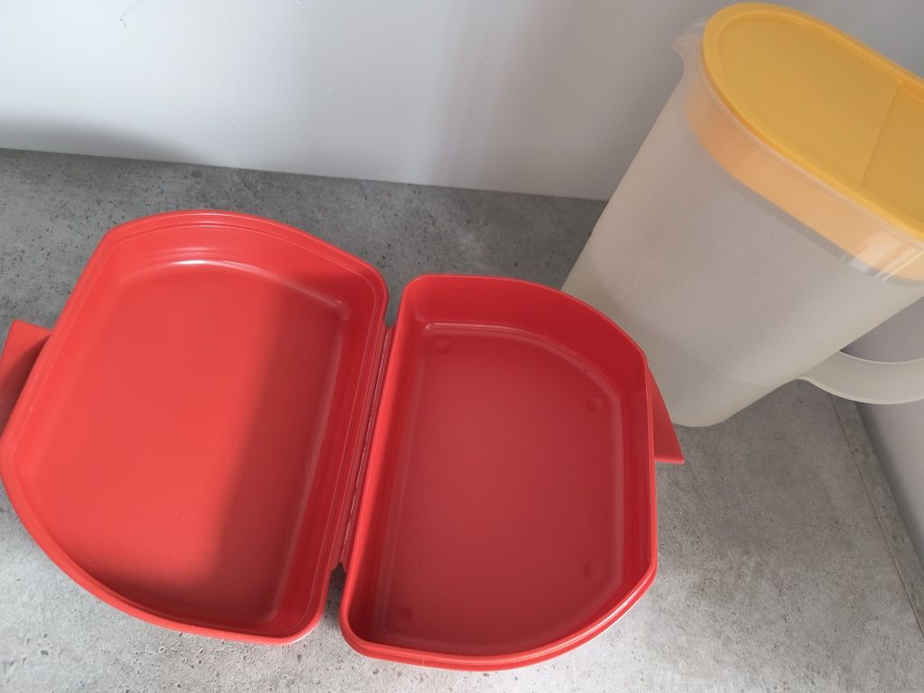 Tupperware tupperware