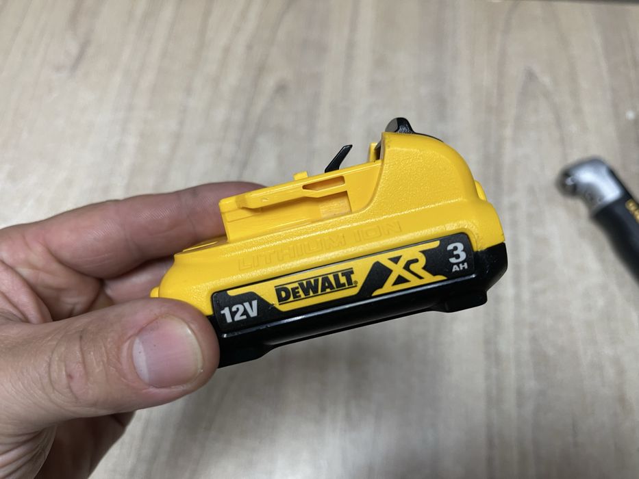 Dewalt XR 2.0-3.0Ah / акумуляторні батареї Девольт 12V
