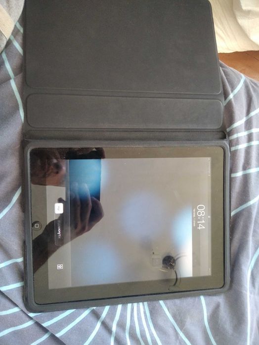 Продам iPad в гарному стані