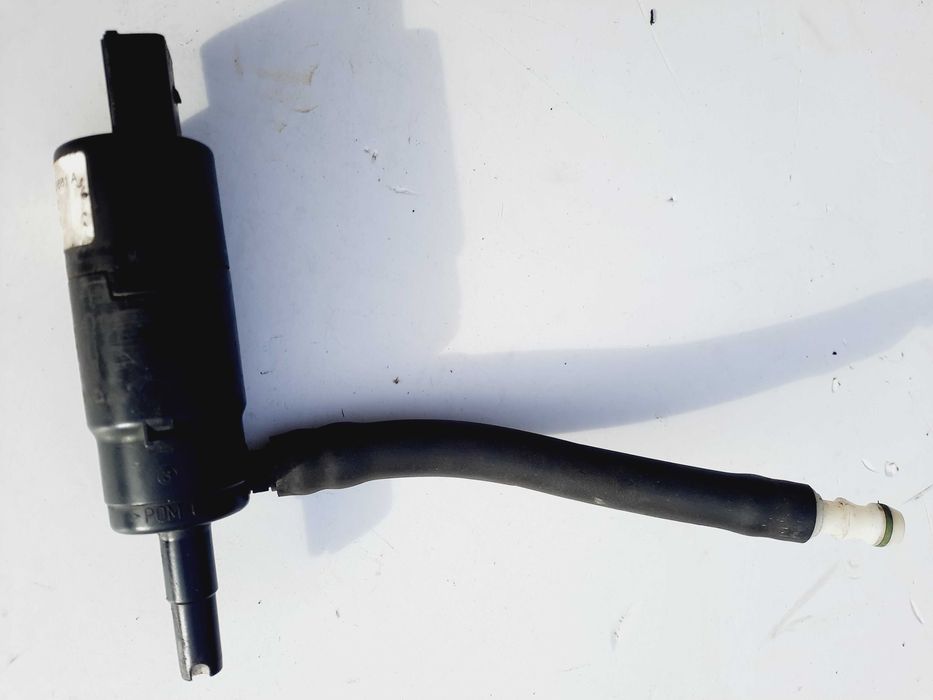 Pompka spryskiwaczy reflektorów Audi A4 B6 B7 A6 C5