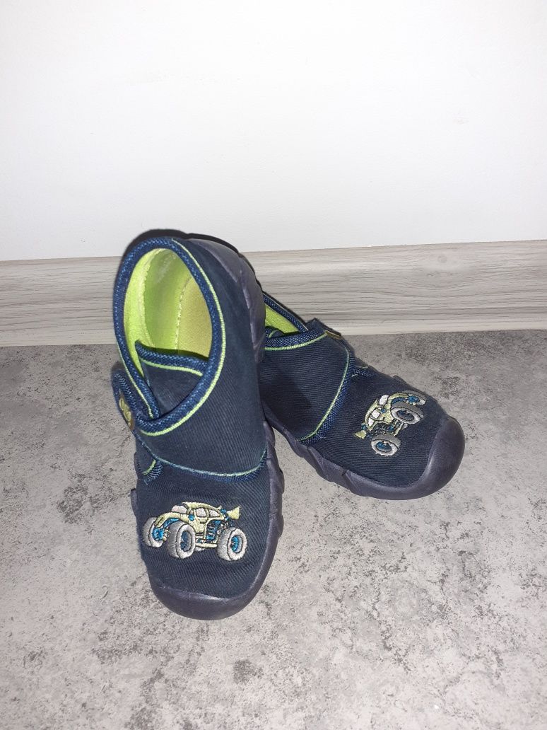 Kapcie Befado 24 jak nowe