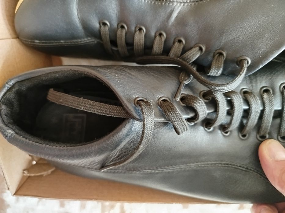 Продам чоловічі туфлі Broni 43 розмір