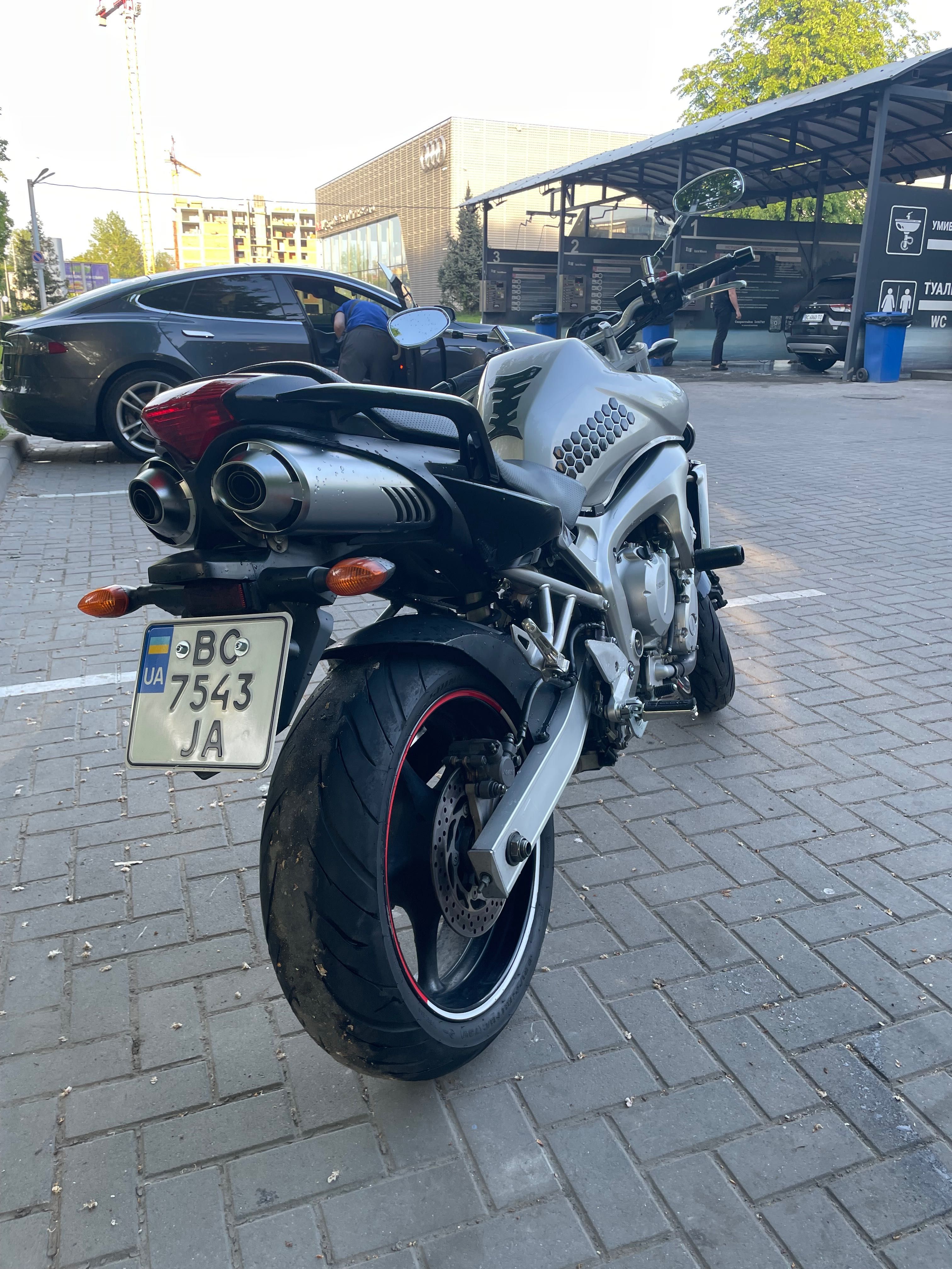 Yamaha fz6 fazer