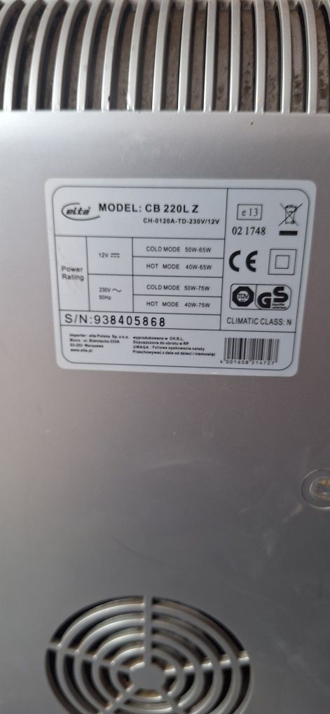 Lodówka red bull 12v.220v
