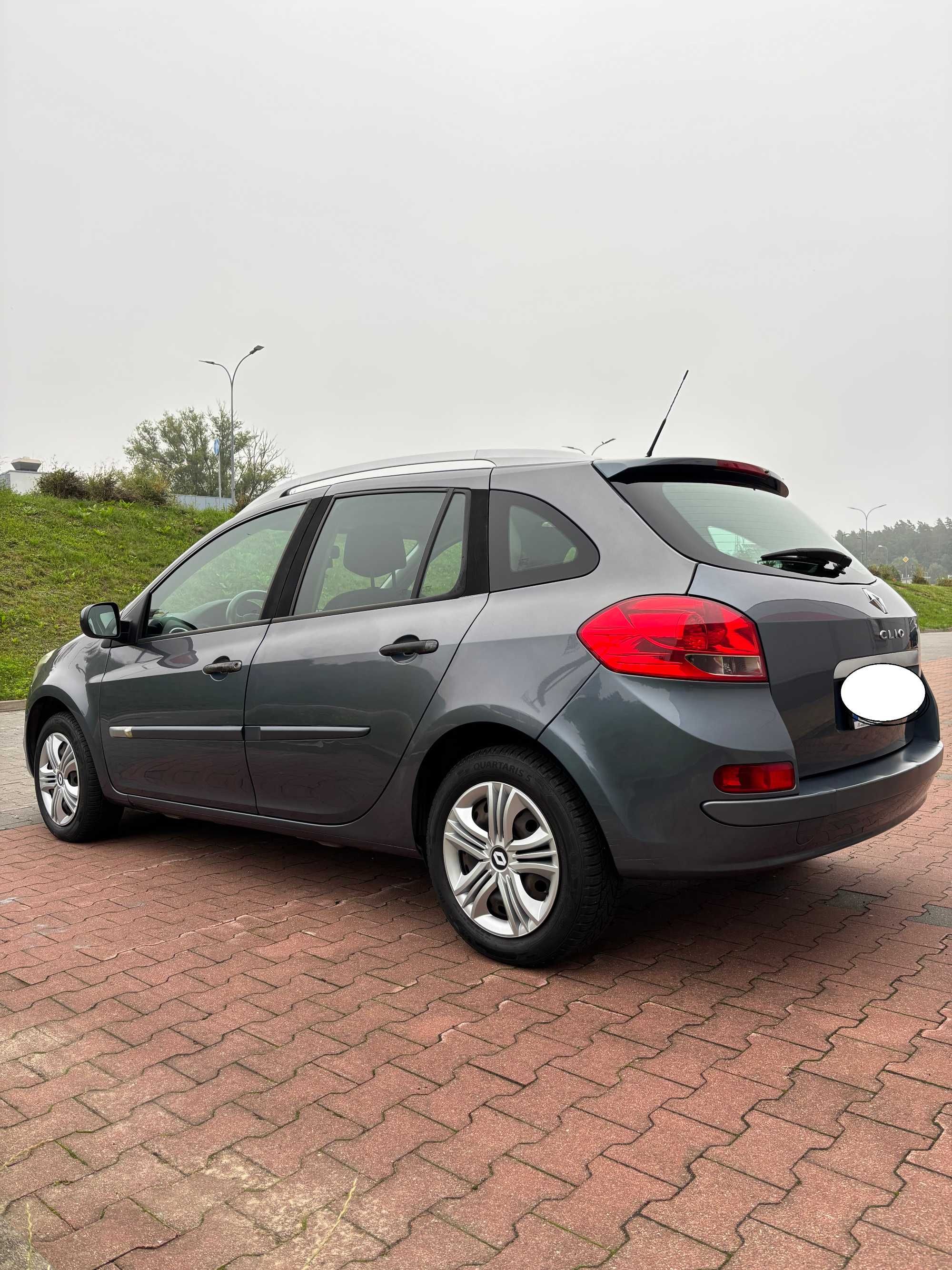 Renault Clio III_ 1.2 Kombi_ Benzyna_ Klima_ Mały Przebieg_Oszczędny