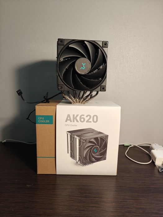 Повітряне охолодження Deepcool AK620