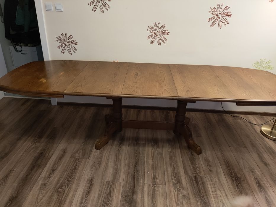 Stół dębowy używany