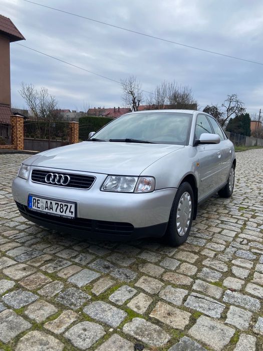 Audi A3 Sportback Super stan z niskim przebiegiem