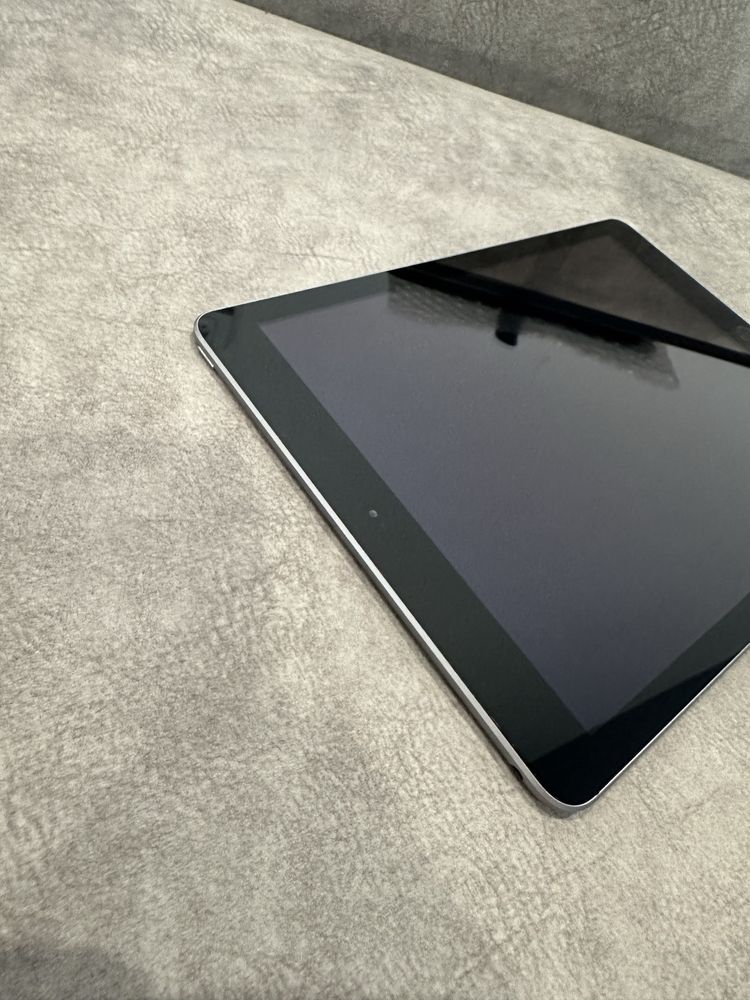 iPad 5 2017 32gb Wi-Fi Gray (19)