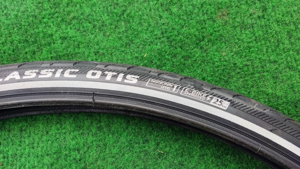 Opony rowerowe firmy CST