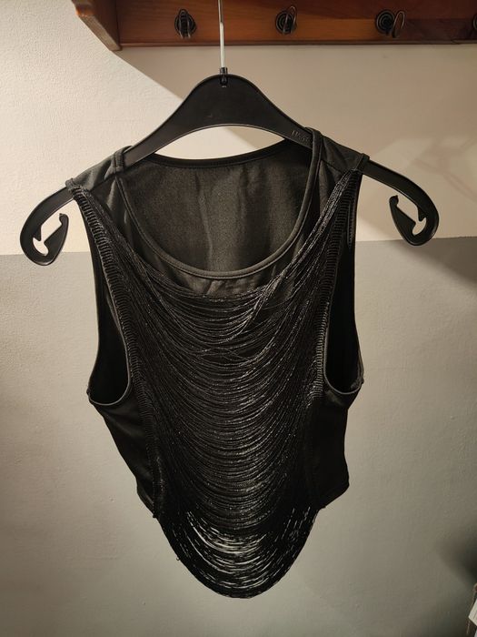 Czarny Top z frędzlami