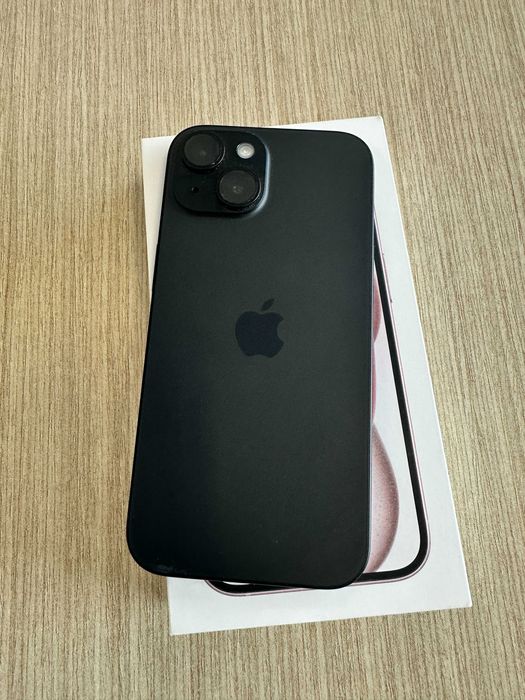 IPhone 15   - excelente