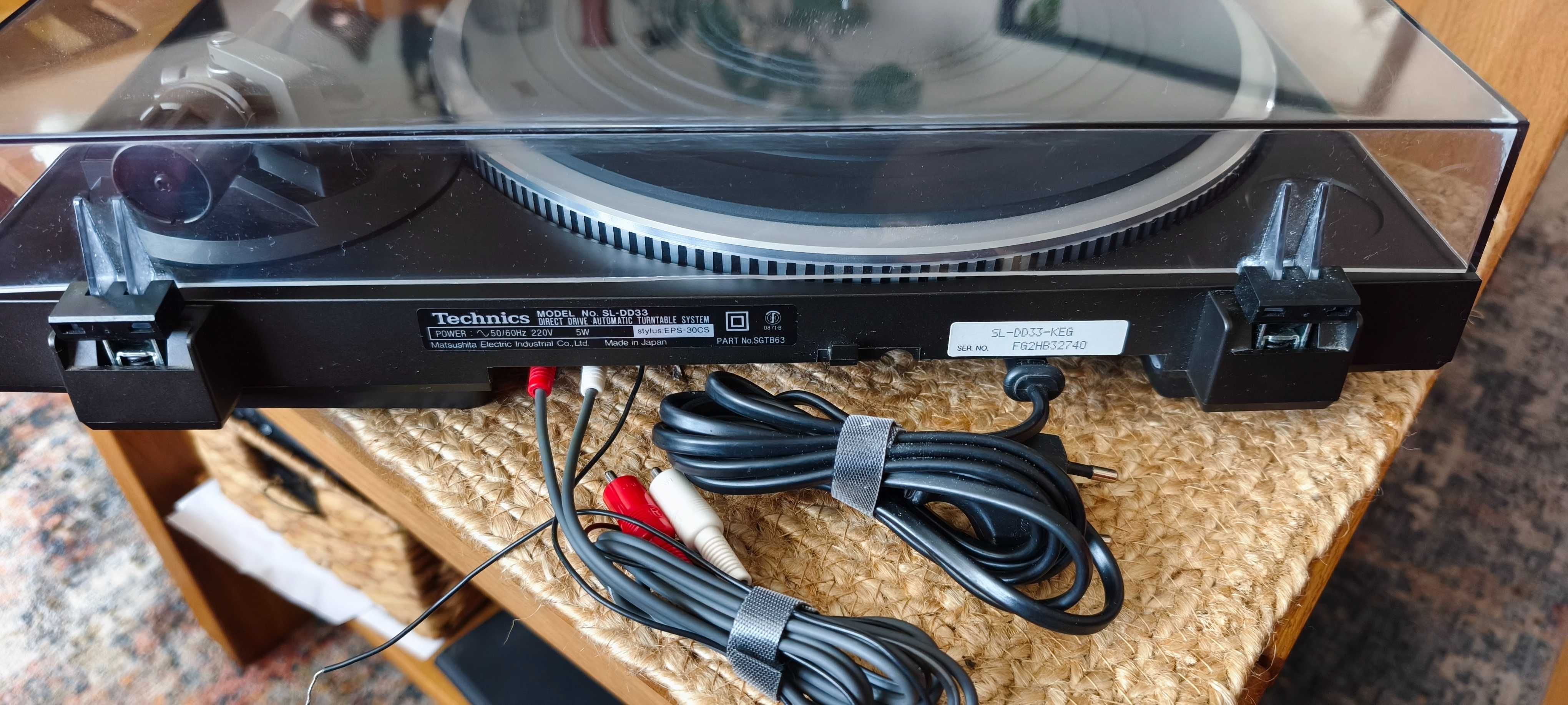 Gramofon Technics SL-DD33