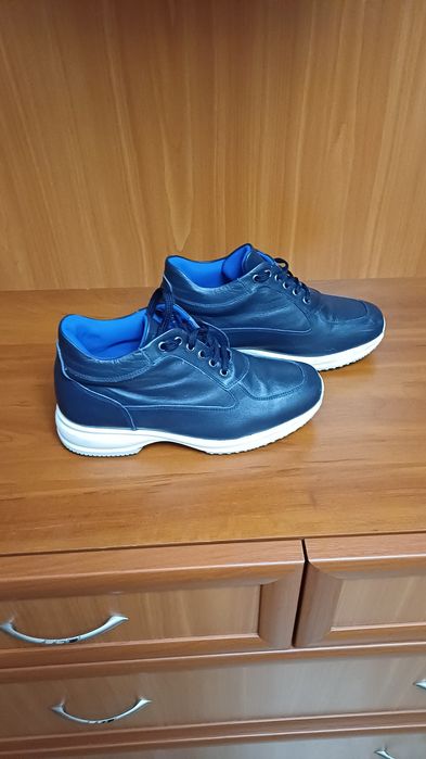 Полуботинки женские, в отличном состоянии, кожа. Италия