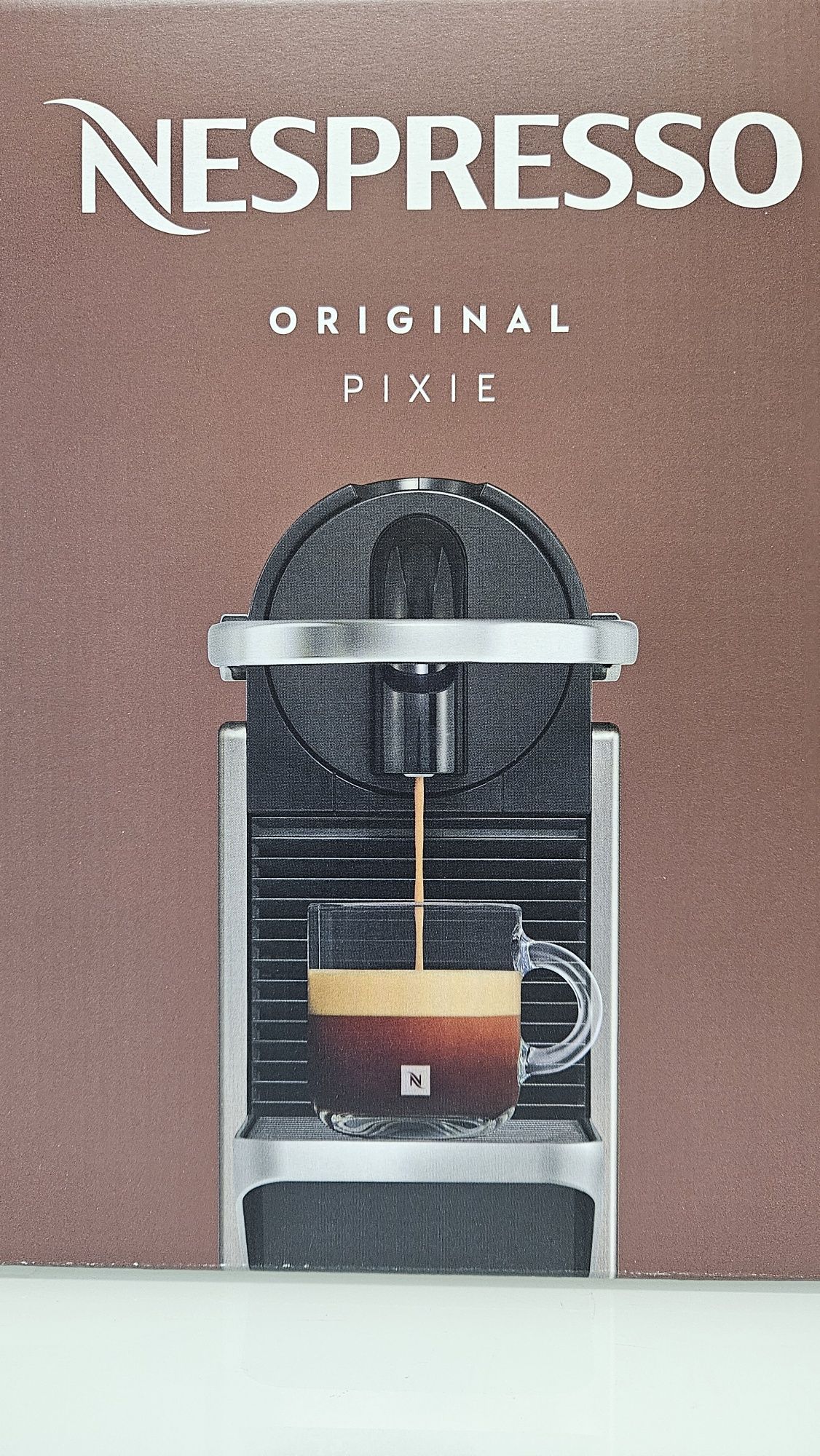 Máquina Nespresso Pixie
