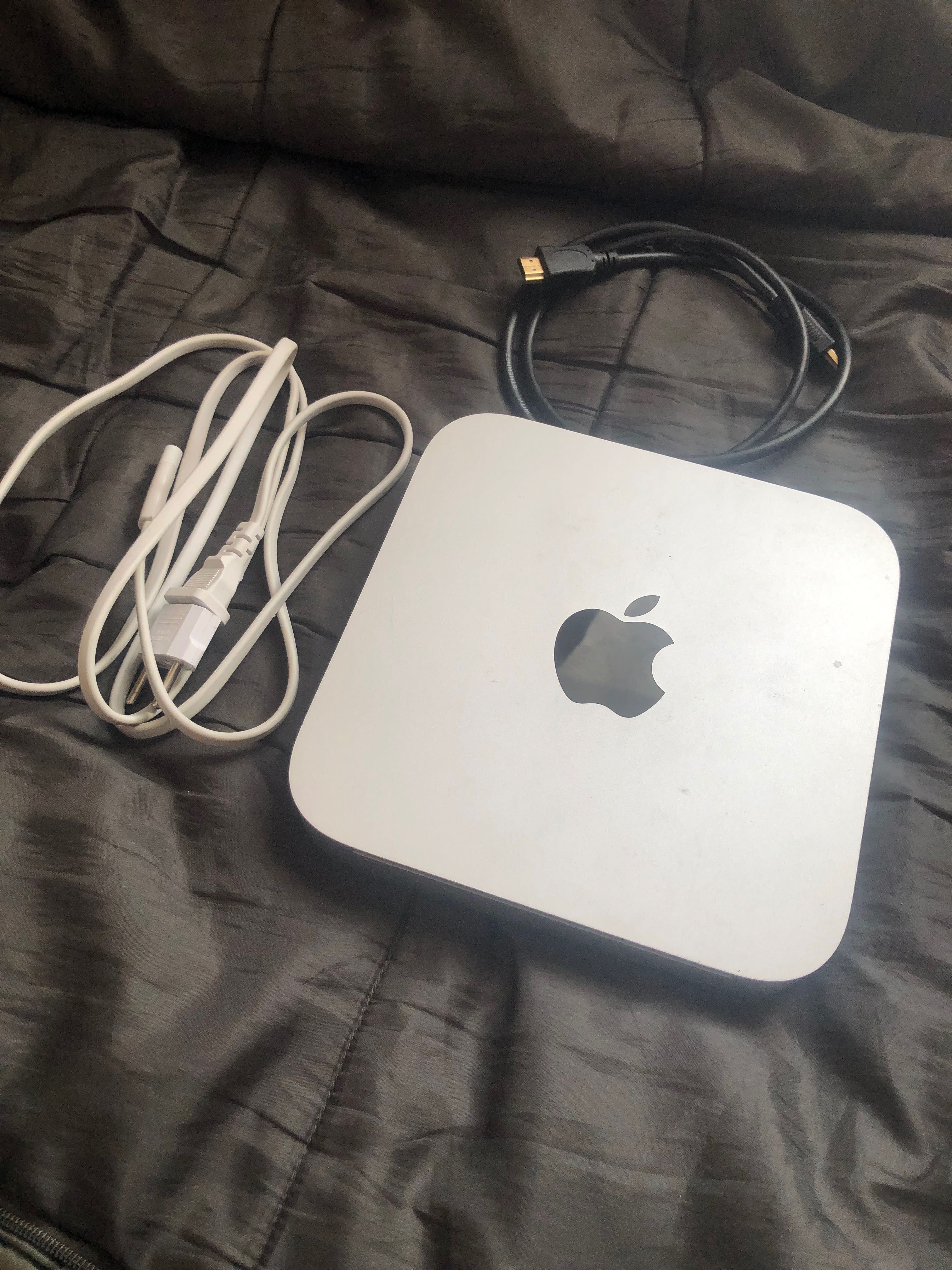 Apple Mac mini 2010