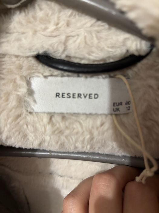 Дубленка теплая , в отличном состояние .