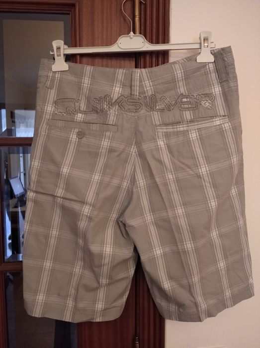 Calções da Quiksilver tamanho S