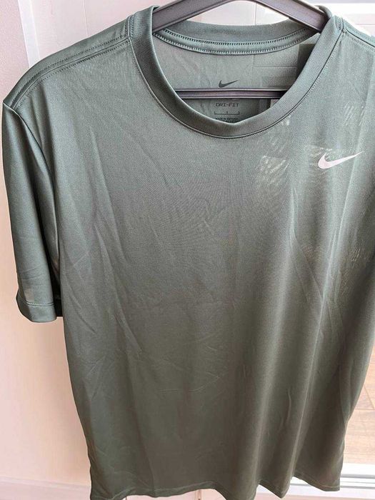 Футболка Nike, нова, оригінал, розмір L